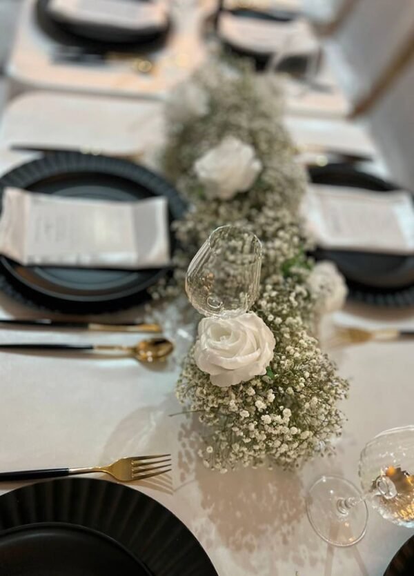 Table Decor Flowers White