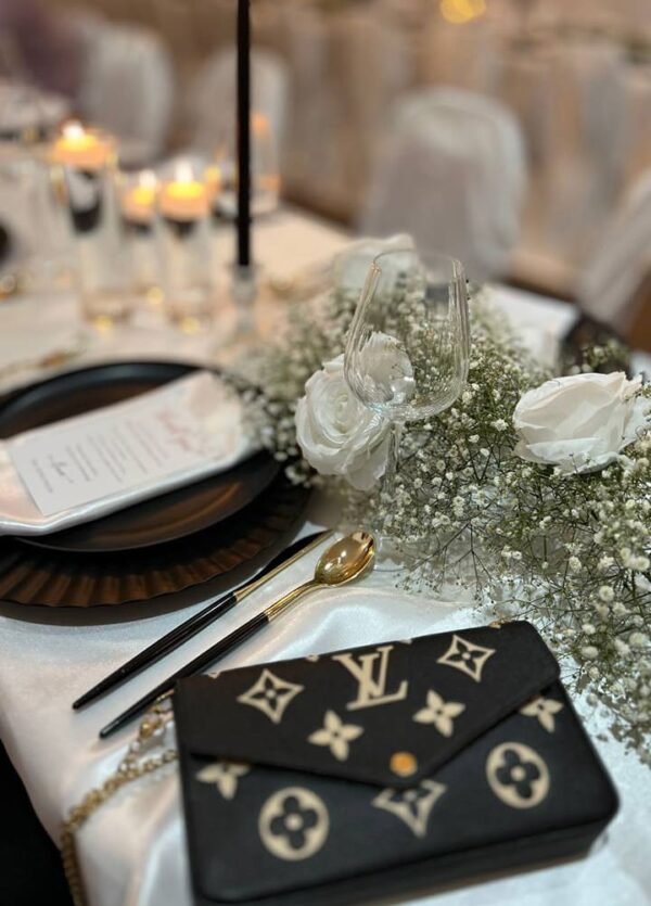 Table Decor Black and White