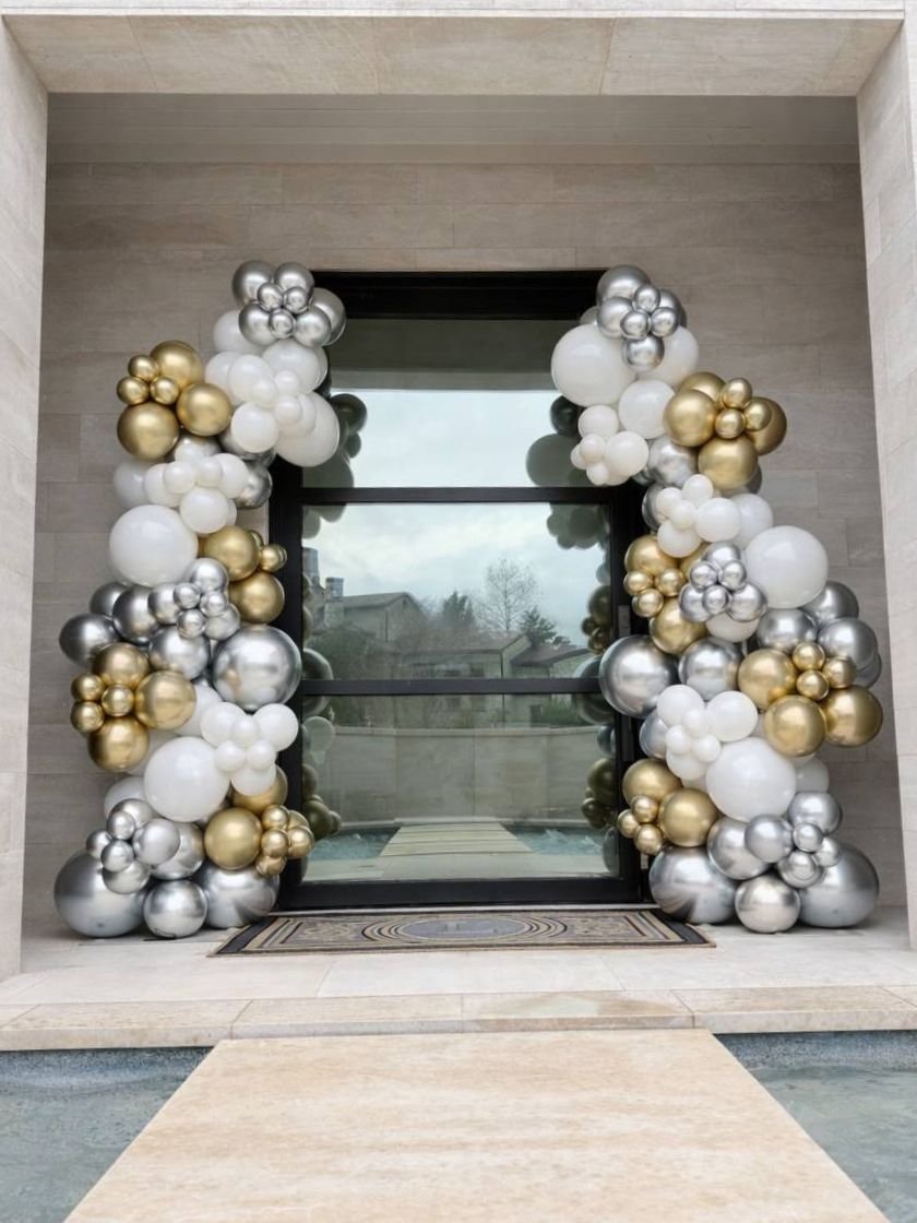 Balloon Garland